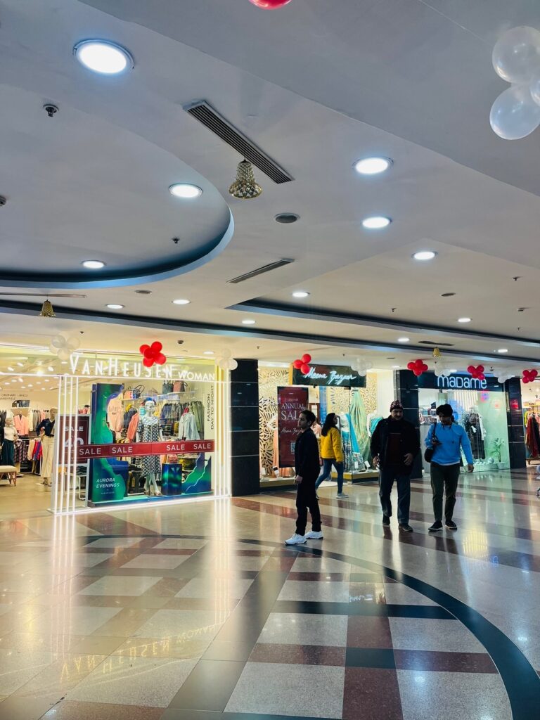  Crown Interiorz mall