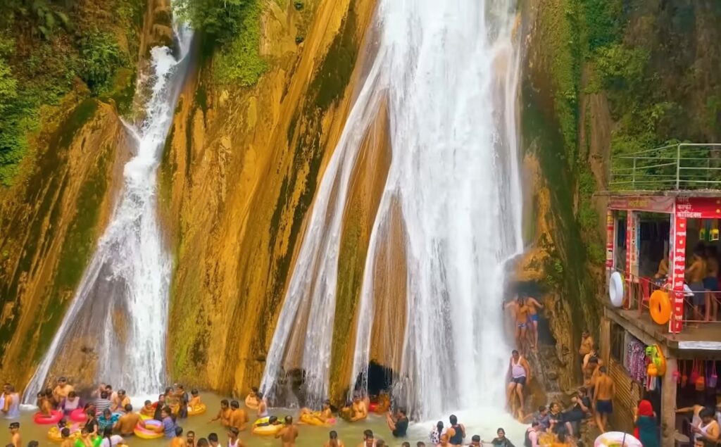 Kempty Falls, Mussorie