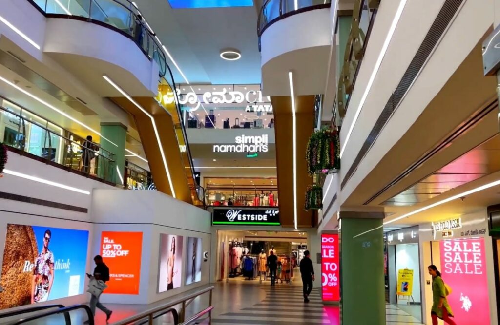 Garuda Mall, Bangalore ambience