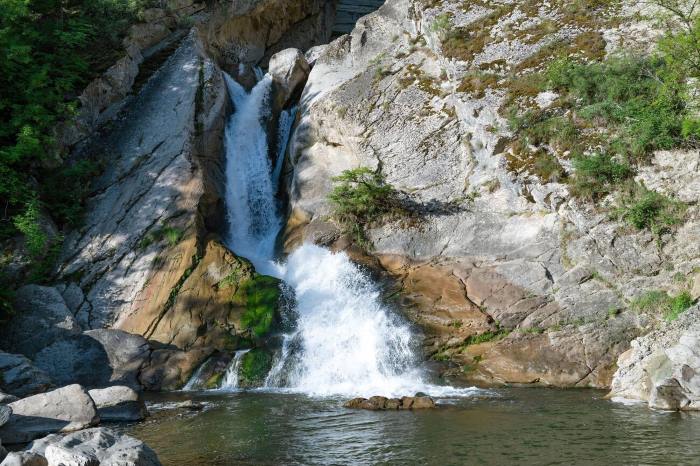 Khanag Waterfall in Himachal Pradesh