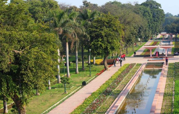 Lovely Talkatora Garden