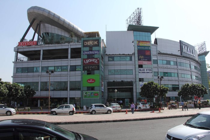 Sahara Mall