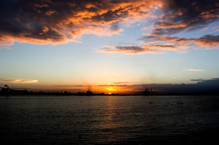 Marine Drive Kochi sunset view