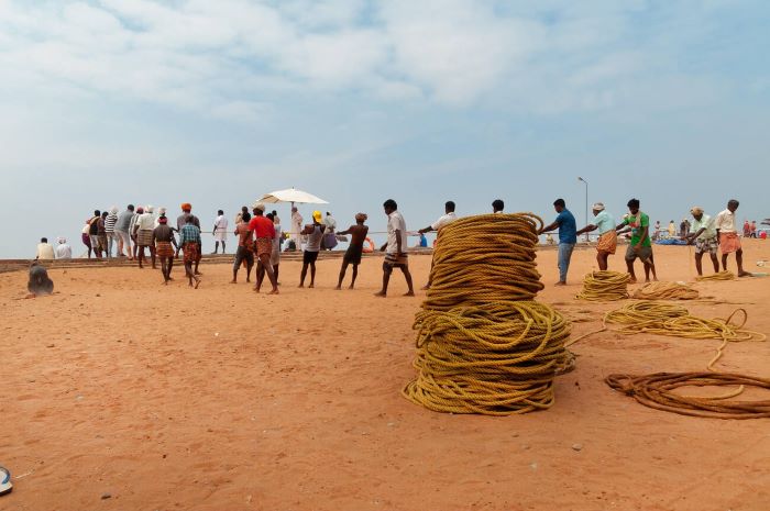 Fishermens in Samudra beach