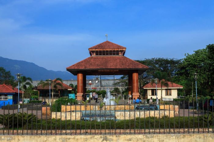 Malampuzha Dam and Garden Entrance