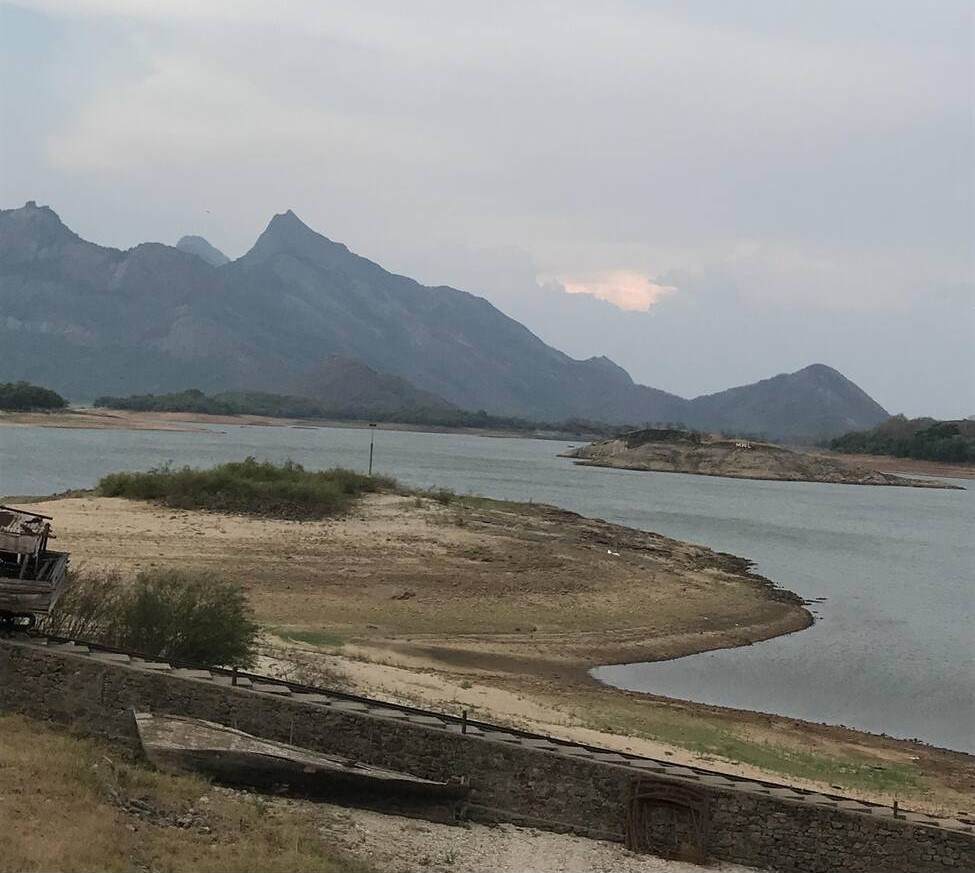 Malampuzha dam boating area