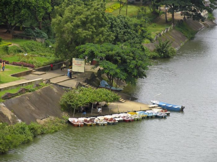 Malampuzha garden with docked boats