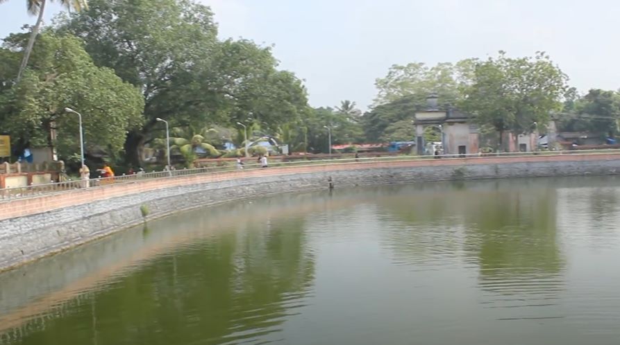 Ambalappuzha Sree Krishna Temple Pond