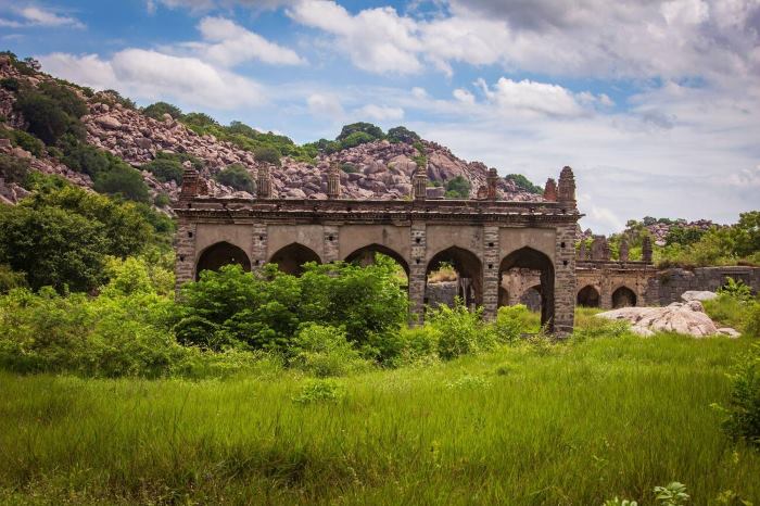 Historical Background of Gingee Fort