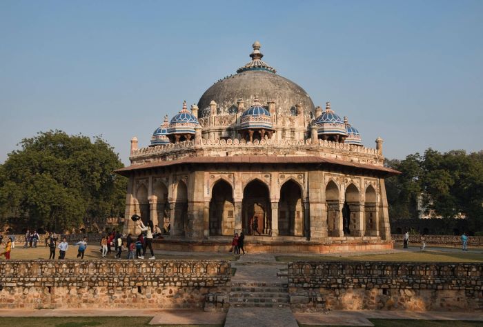 Isa Khan's Tomb