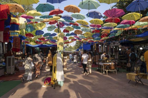 Why Dilli Haat is a Must-Visit Destination in Delhi